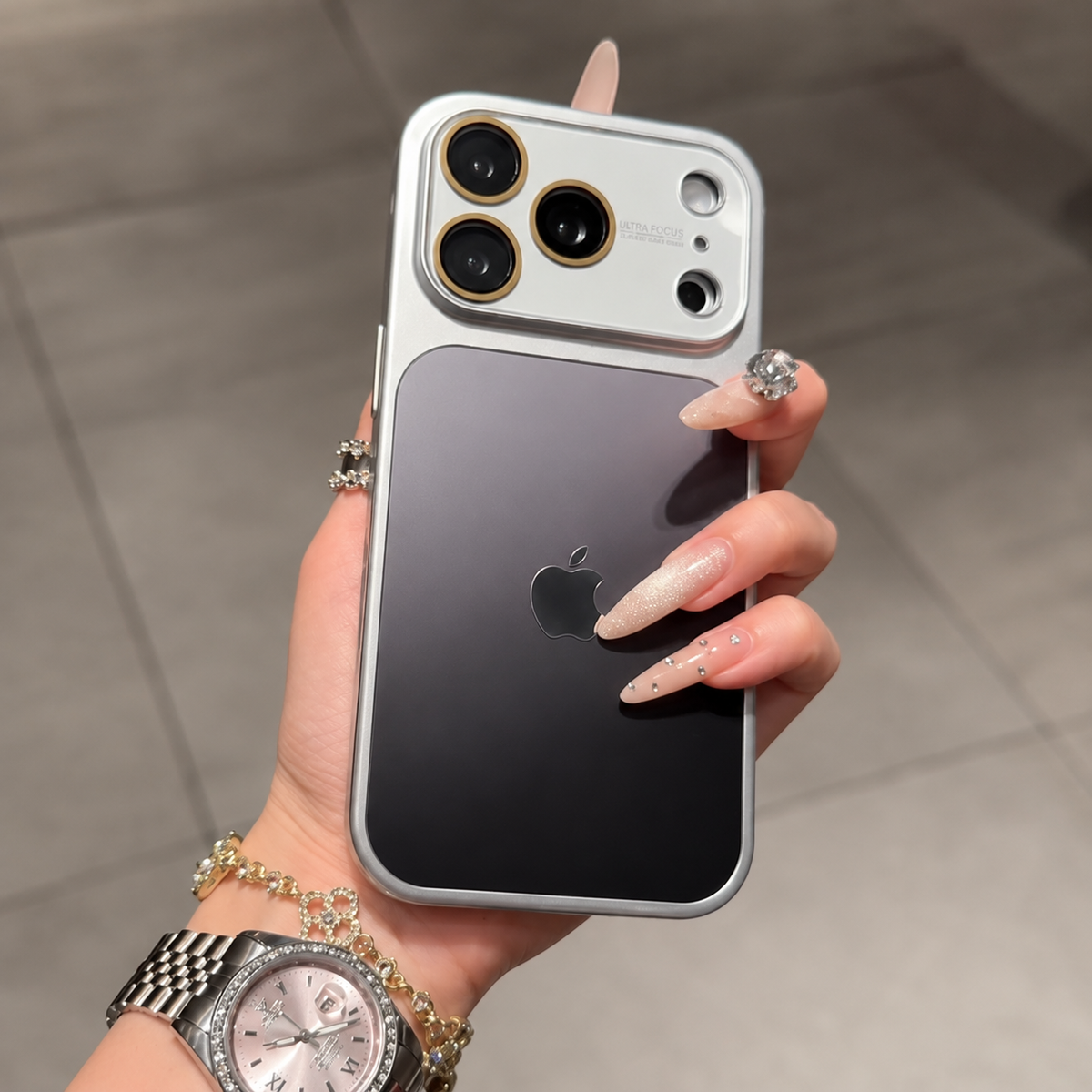 Opal Chrome Luxe Case